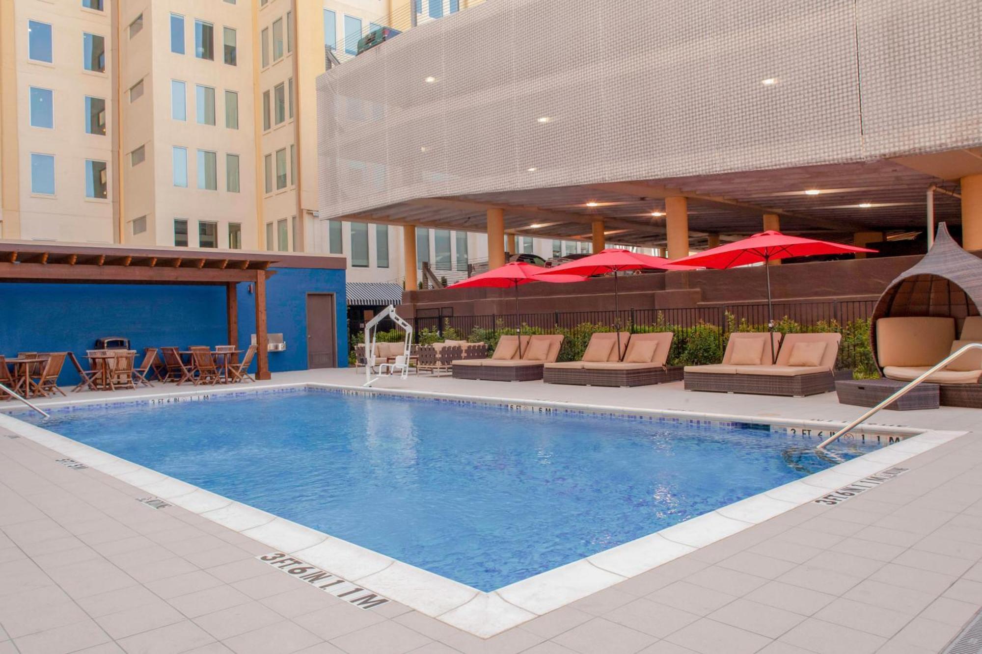 Fairfield Inn & Suites By Marriott Dallas Downtown Экстерьер фото